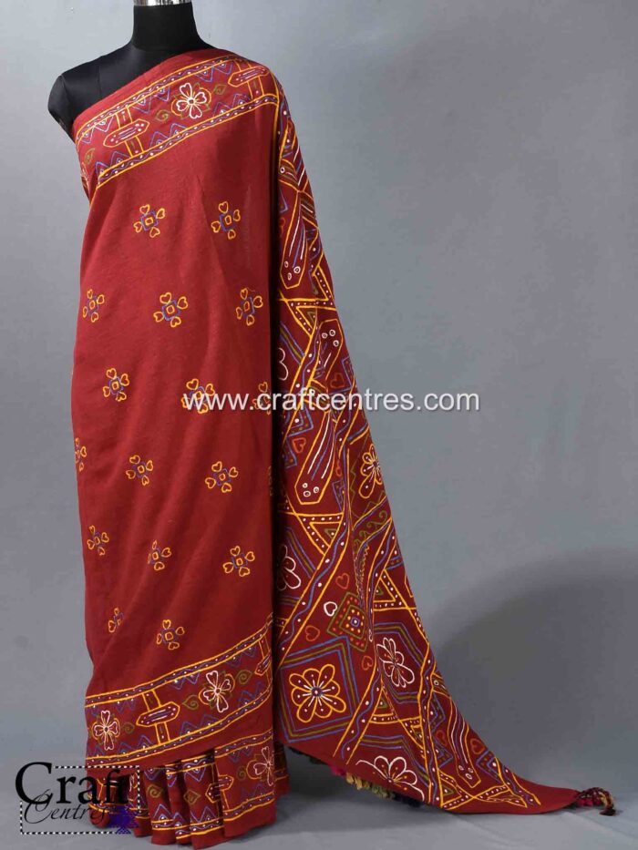 bhujodi saree with rogan art